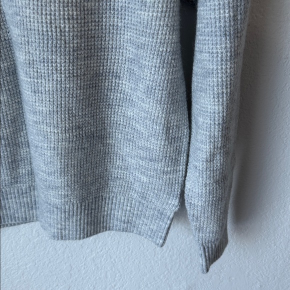 Gap Waffle Knit Sweater - Picture 3 of 6